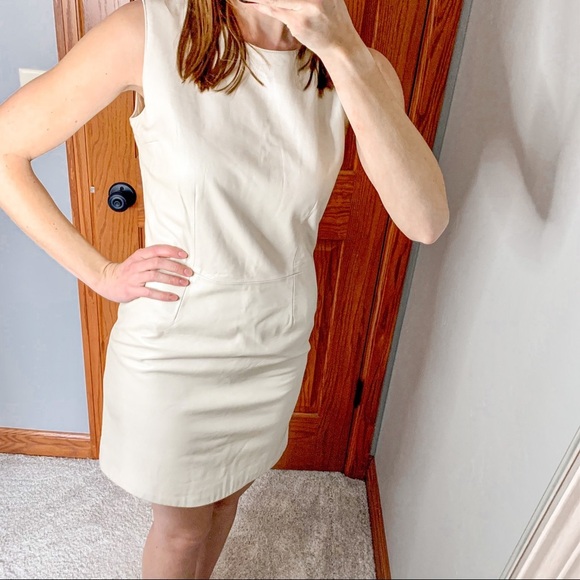 John Carlisle Light Tan Leather Dress Size 6